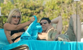 Jenny McCarthy-Wahlberg feet photo thumbnail