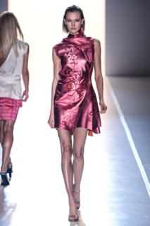 Karlie Kloss feet photo thumbnail