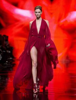Karlie Kloss feet photo thumbnail