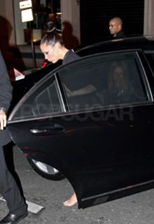 Victoria Beckham feet photo thumbnail