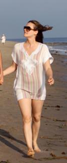 Alicia Silverstone feet photo thumbnail