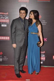 Sonali Bendre feet photo thumbnail