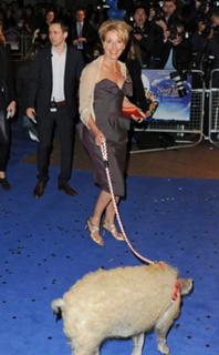 Emma Thompson feet photo thumbnail