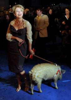 Emma Thompson feet photo thumbnail