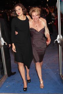 Emma Thompson feet photo thumbnail