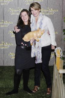 Emma Thompson feet photo thumbnail