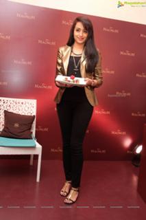 Trisha Krishnan feet photo thumbnail