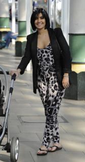 Kym Marsh feet photo thumbnail