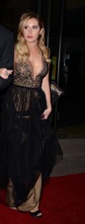 Ashley Tisdale feet photo thumbnail