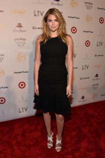 Kate Upton feet photo thumbnail