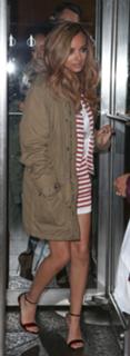 Jade Thirlwall feet photo thumbnail