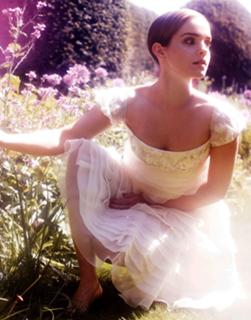 Emma Watson feet photo thumbnail