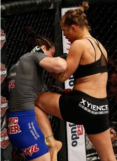 Ronda Rousey feet photo thumbnail