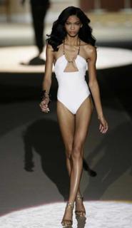 Chanel Iman feet photo 4