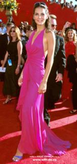Angie Harmon feet photo thumbnail