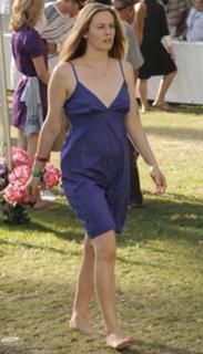 Alicia Silverstone feet photo thumbnail