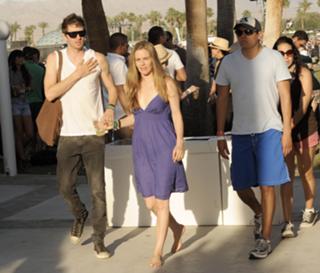 Alicia Silverstone feet photo thumbnail