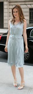 Alicia Silverstone feet photo thumbnail