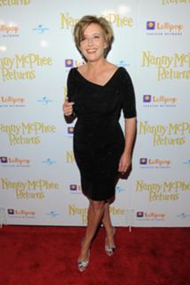 Emma Thompson feet photo thumbnail