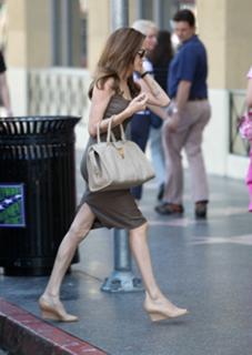 Angelina Jolie feet photo thumbnail