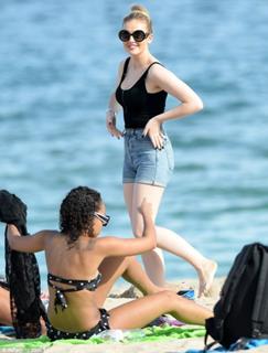 Perrie Edwards feet photo thumbnail