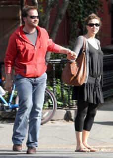 Maggie Gyllenhaal feet photo thumbnail