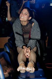 Mary Synatsaki feet photo thumbnail