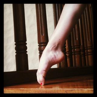 Maria León feet photo 3