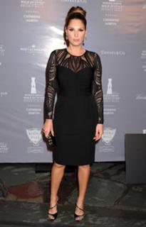 Daisy Fuentes feet photo thumbnail