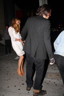 Cat Deeley feet photo thumbnail
