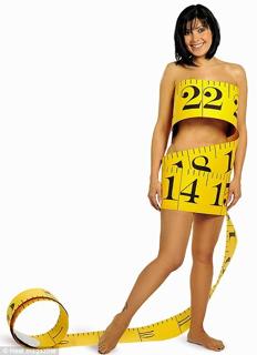 Kym Marsh feet photo thumbnail