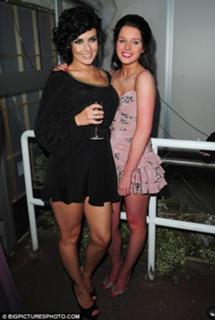 Kym Marsh feet photo thumbnail