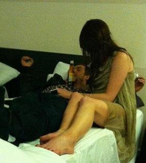 Kym Marsh feet photo thumbnail