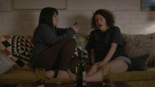 Ilana Glazer feet photo 5