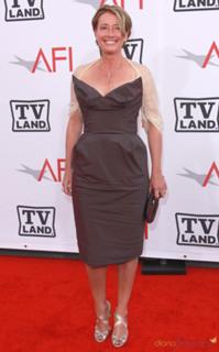 Emma Thompson feet photo thumbnail