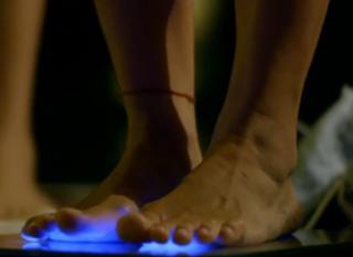 Giovanna Antonelli feet photo thumbnail