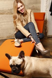 Chiara Ferragni feet photo thumbnail