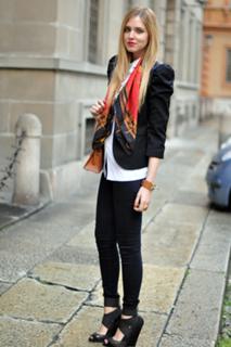 Chiara Ferragni feet photo thumbnail