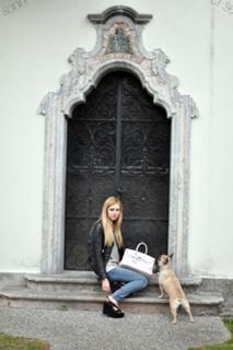 Chiara Ferragni feet photo thumbnail