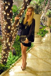 Chiara Ferragni feet photo thumbnail