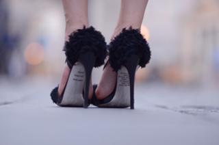 Chiara Ferragni feet photo thumbnail
