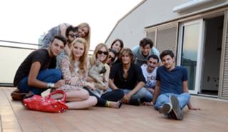 Chiara Ferragni feet photo thumbnail