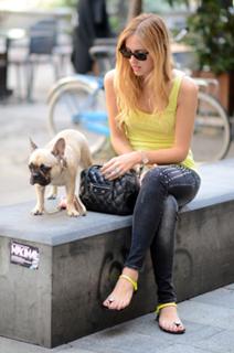 Chiara Ferragni feet photo thumbnail