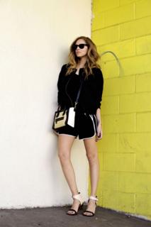 Chiara Ferragni feet photo thumbnail