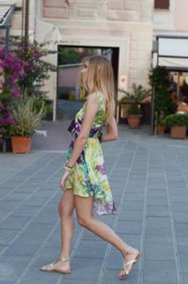 Chiara Ferragni feet photo thumbnail