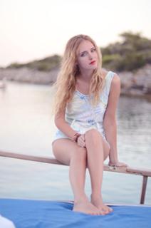 Chiara Ferragni feet photo thumbnail