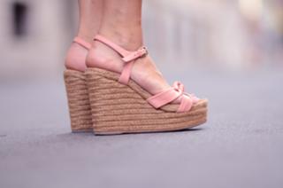 Chiara Ferragni feet photo thumbnail