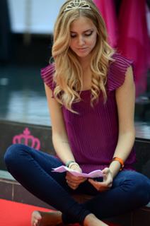 Chiara Ferragni feet photo thumbnail