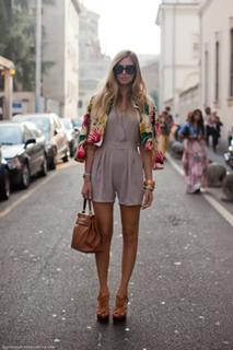 Chiara Ferragni feet photo thumbnail