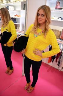 Chiara Ferragni feet photo thumbnail